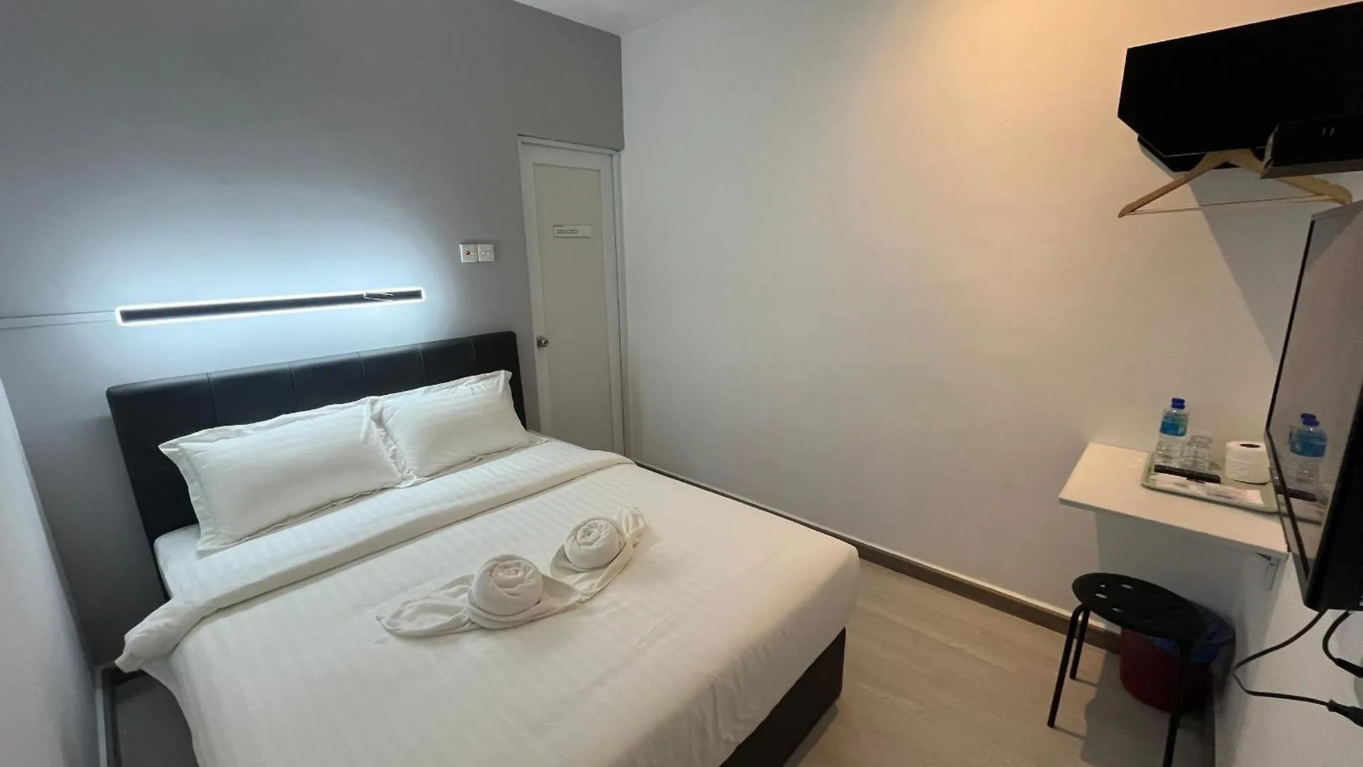 Self Check-In - Havona Hotel Plentong Johor Bahru